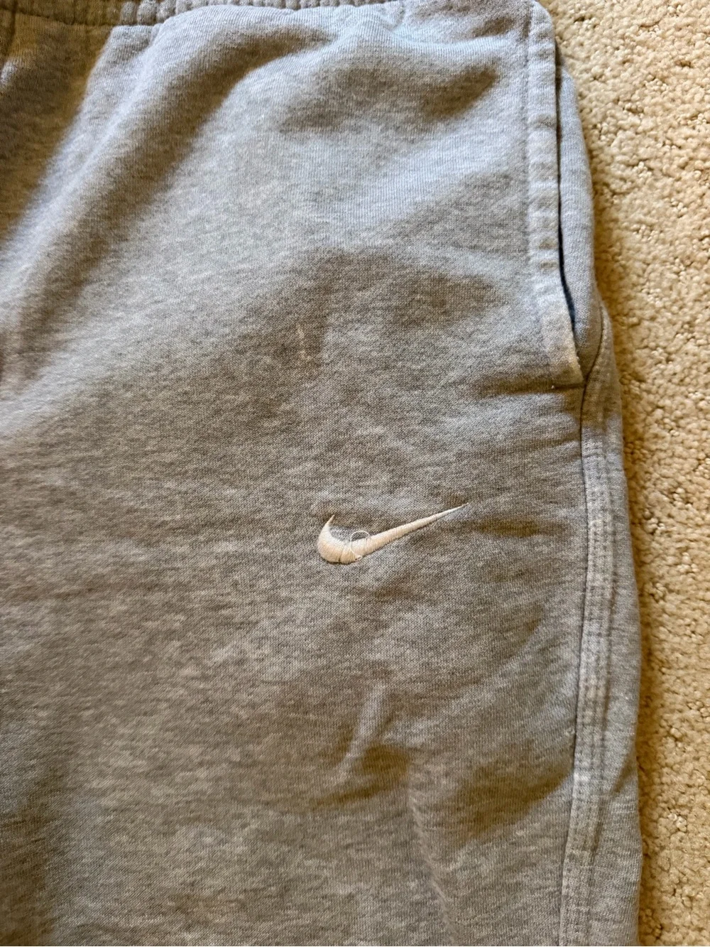 Nike Gray Men's Fleece Sweatpants with Embroidered Crabs Lacrosse Logo